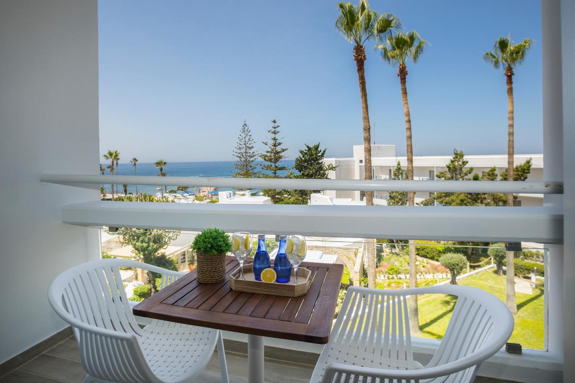 Leonardo Plaza Cypria Maris Beach Hotel & Spa (Adults Only) Geroskipou Extérieur photo